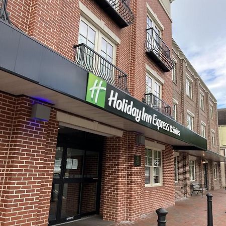Holiday Inn Express & Suites - Dahlonega - University Area By Ihg Экстерьер фото